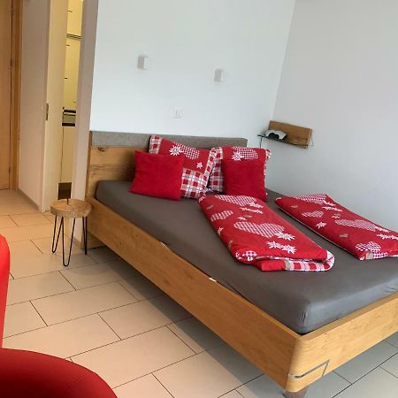 Hotel Ustria / Pensiun Trutg Vella Zewnętrze zdjęcie